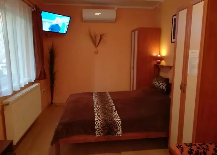 Apartament Castello Vendeg Es Apartmanhaz *