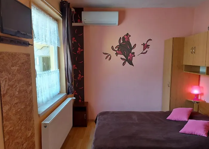 Apartament Castello Vendeg Es Apartmanhaz