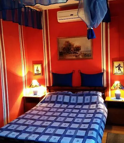 Apartament Castello Vendeg Es Apartmanhaz Eger