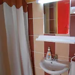 Castello Vendeg Es Apartmanhaz *