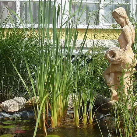 Διαμέρισμα Castello Vendeg Es Apartmanhaz Έγκερ